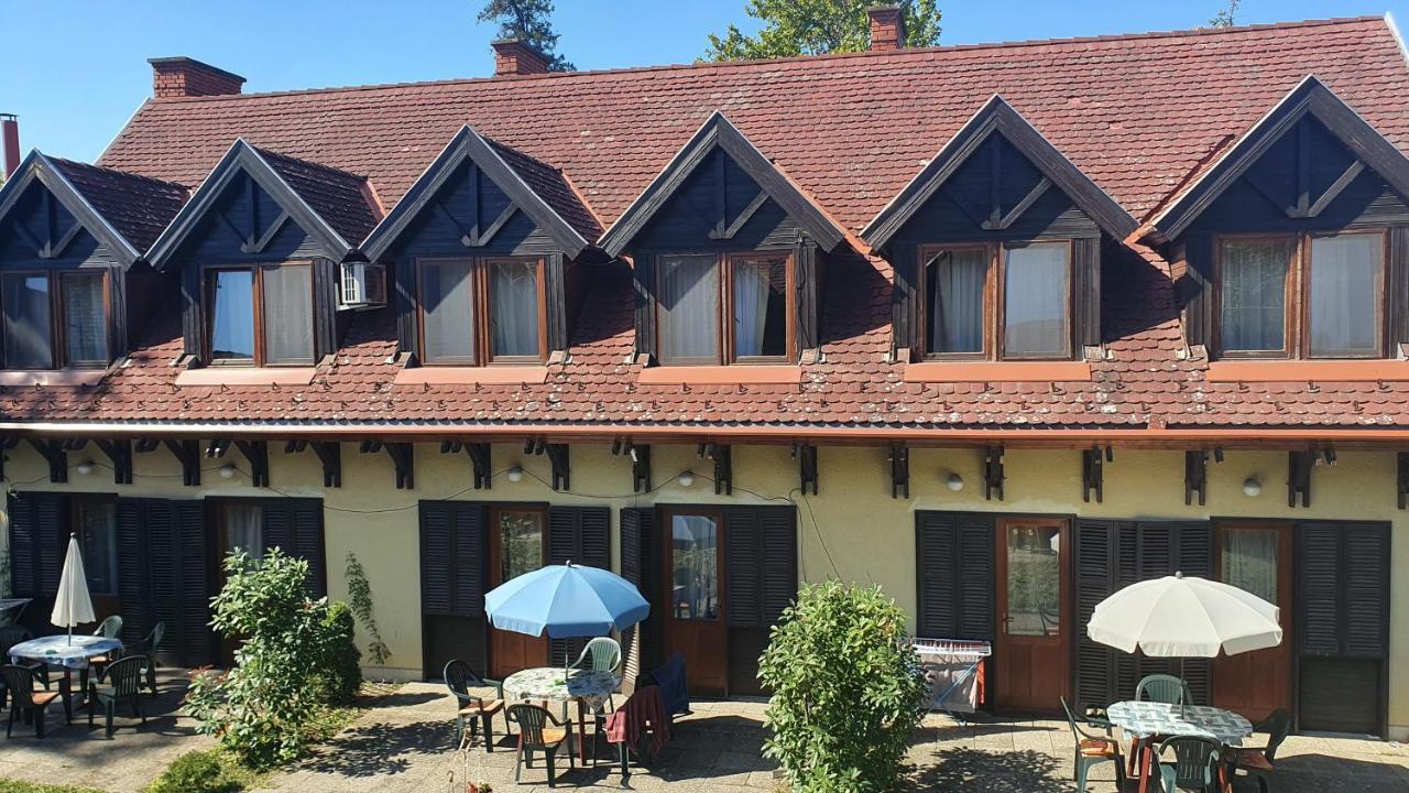 Harmonia Apartmanhaz